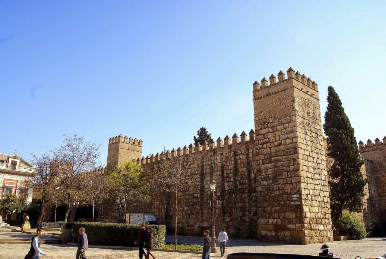 Go To Sevilla Cathedral Bagian luar foto